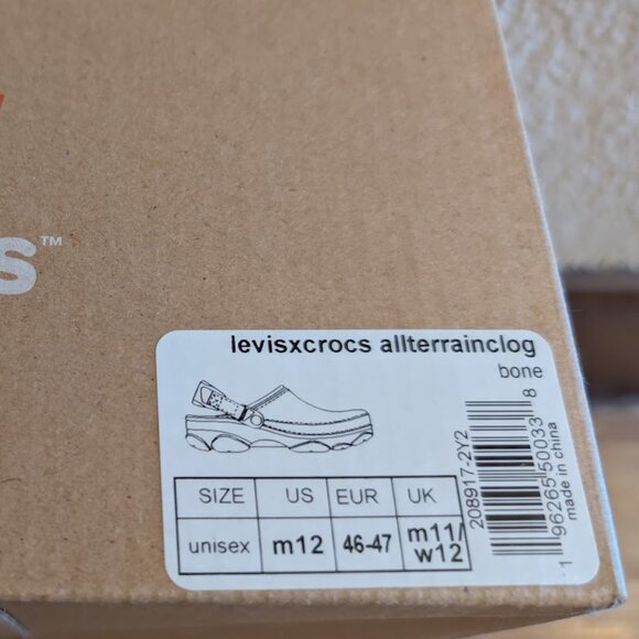 NEW!! LEVI\'S X CROCS ALL TERRAIN CLOG Men:12 main image 5